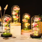 Trio de Roses Artificielles sous Cloche Lumineuse LED